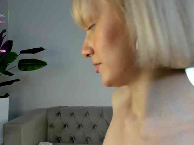 IceStrawberry webcam