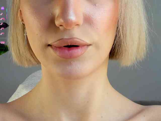 IceStrawberry webcam