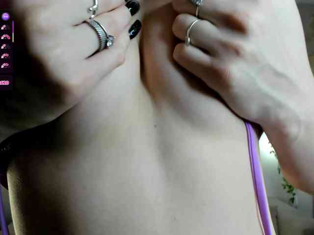 IceStrawberry webcam