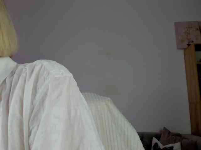 IceStrawberry webcam