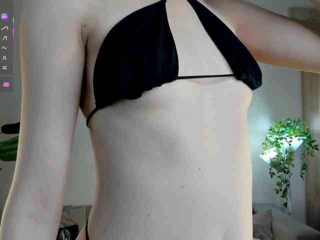 IceStrawberry webcam