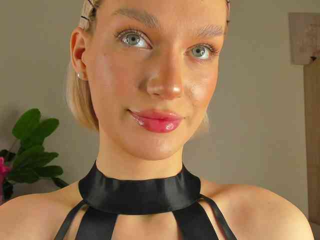 IceStrawberry webcam