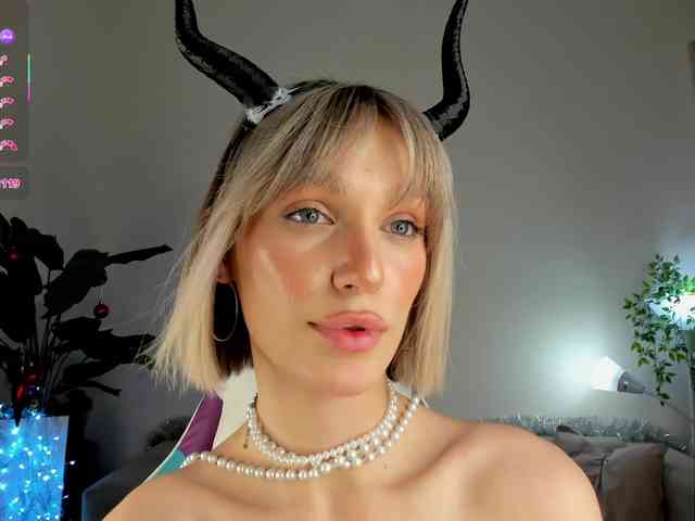 IceStrawberry webcam