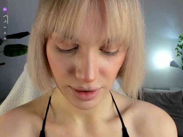 IceStrawberry webcam