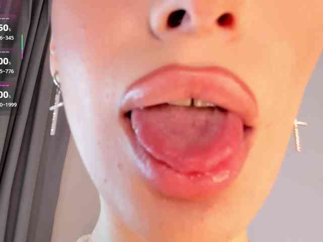 IceStrawberry webcam