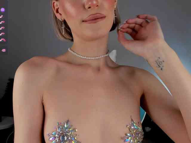 IceStrawberry webcam