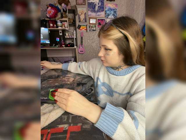 LiaaaLi's Thumb Image