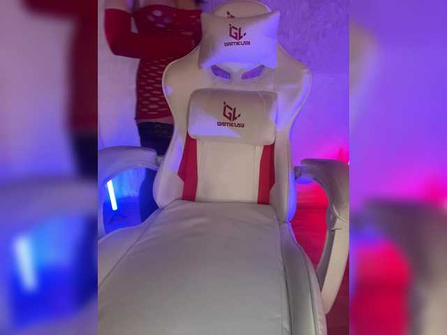 Monika71's BongaCams show and profile