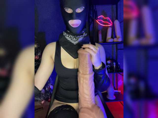 Monika71's BongaCams show and profile