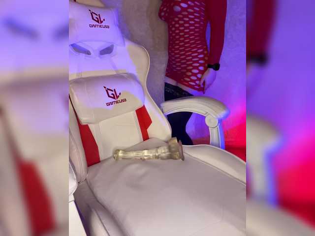 Monika71's BongaCams show and profile