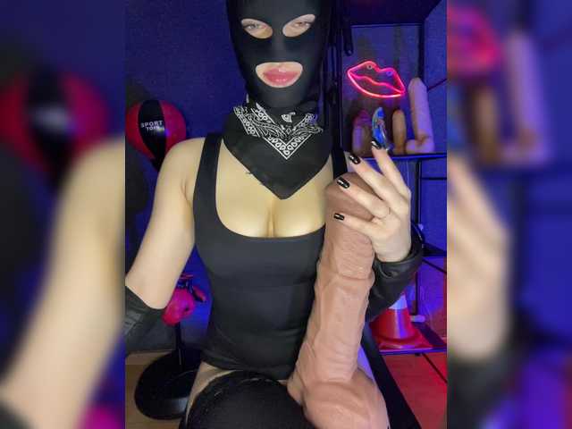 Monika71's BongaCams show and profile