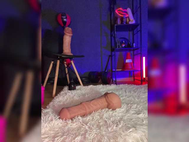 Monika71's BongaCams show and profile