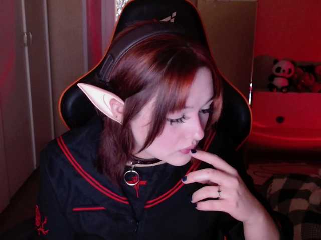 LylyBearrr – webcam model profile photo