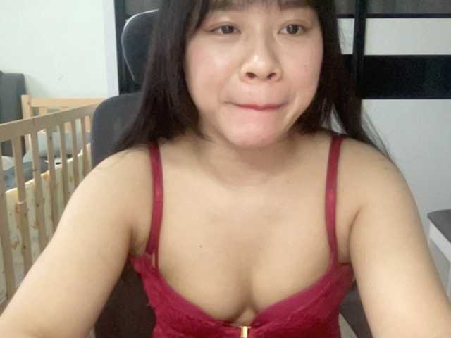 EvaEva webcam bongacams model stream image