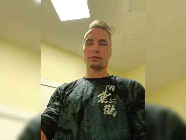 WarGunex Live Webcam on BongaCams