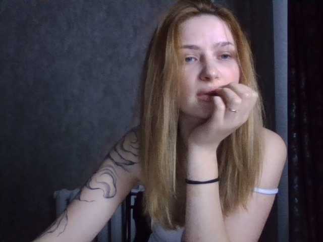 alisshes – webcam model profile photo