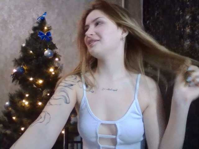 alisshes's BongaCams show and profile