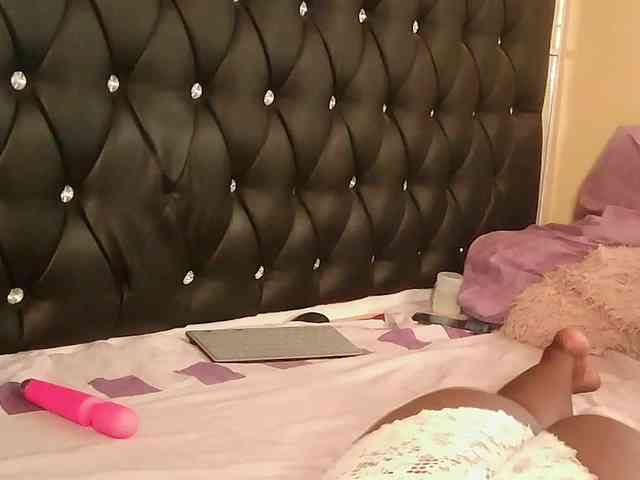 trina94 webcam