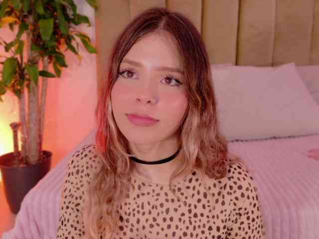 sienna-bloo Live Webcam on BongaCams