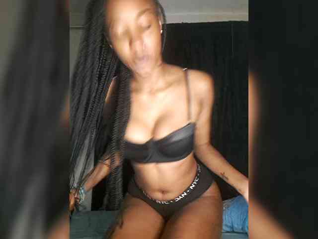 Sexypetiteher Sexypetiteher