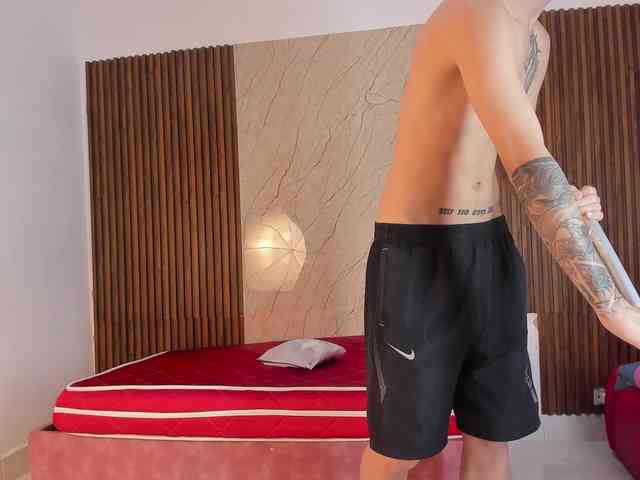 king-lovely-horny webcam