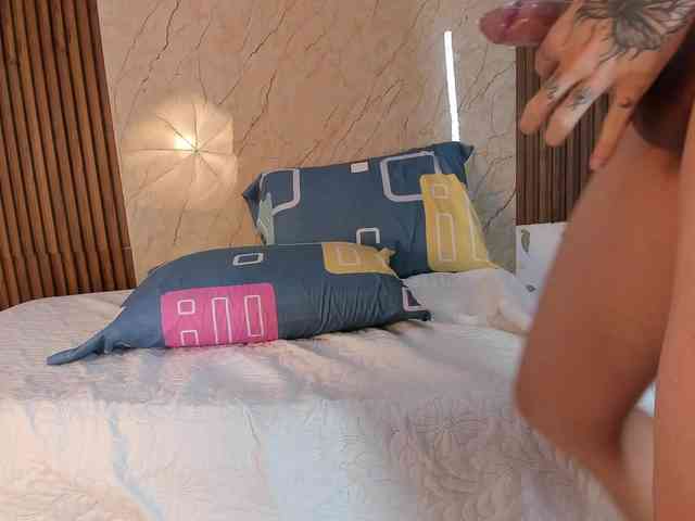 king-lovely-horny webcam