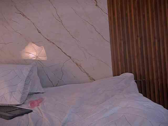 king-lovely-horny webcam