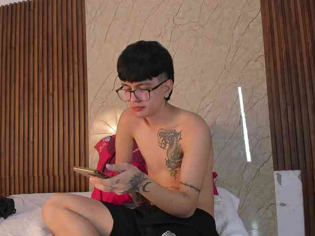 king-lovely-horny king-lovely-horny