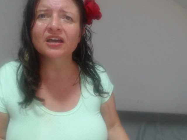 DeboraCienfuegos25's BongaCams show and profile