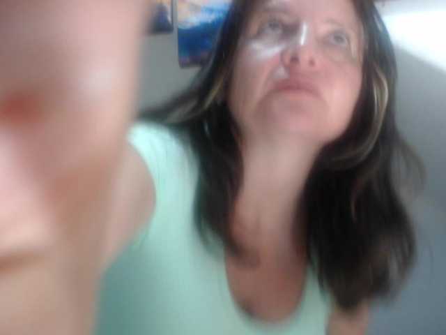 DeboraCienfuegos25 webcam