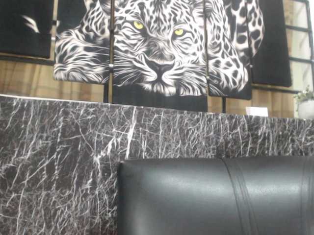 DeboraCienfuegos25 webcam