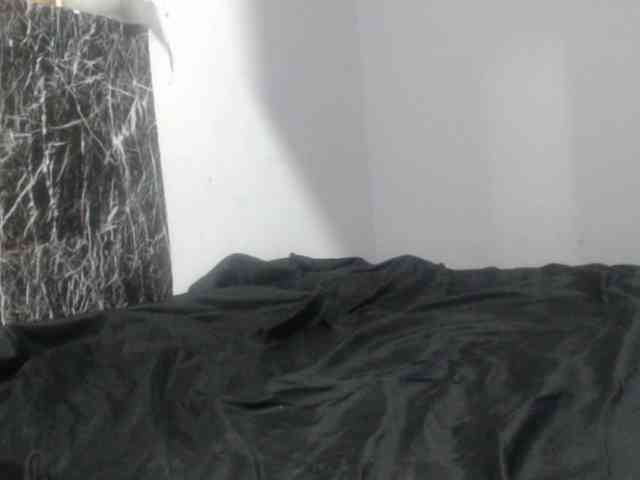 DeboraCienfuegos25 webcam