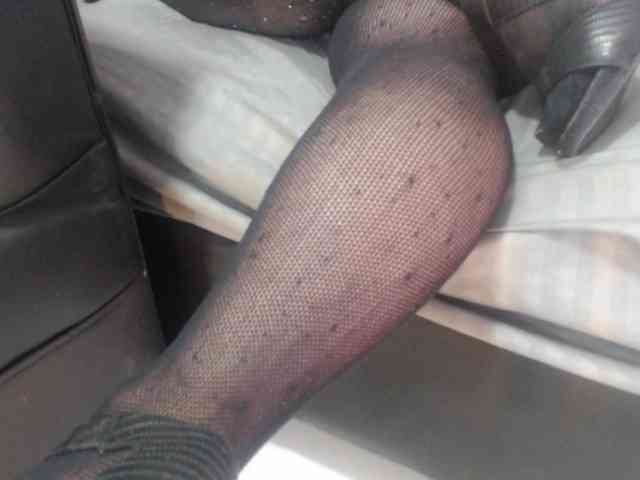 DeboraCienfuegos25 DeboraCienfuegos25