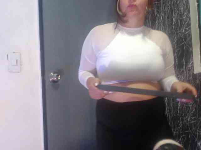 DeboraCienfuegos25 webcam