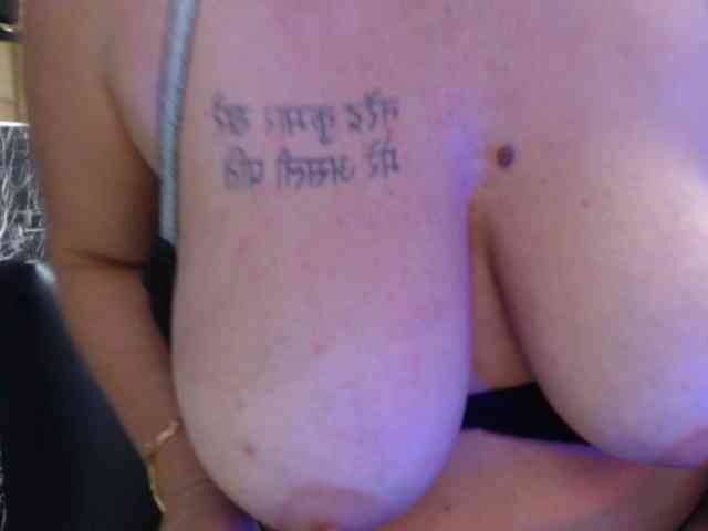 DeboraCienfuegos25 DeboraCienfuegos25