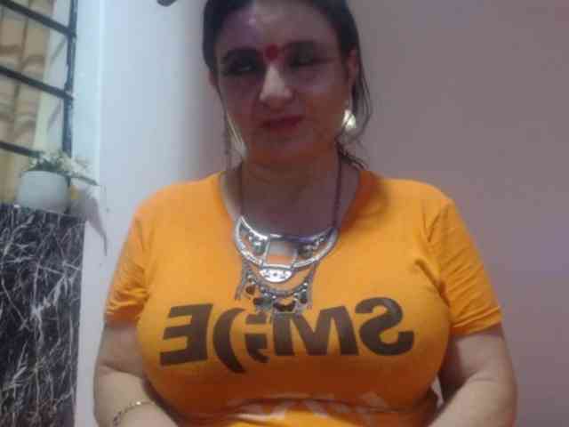 DeboraCienfuegos25 webcam