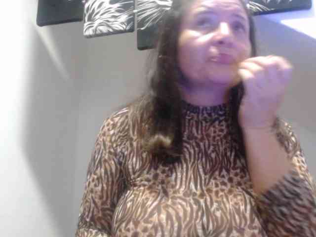 DeboraCienfuegos25 DeboraCienfuegos25