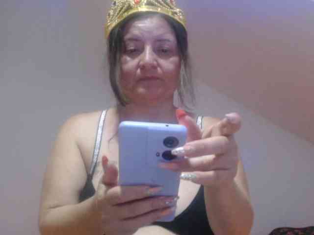 DeboraCienfuegos25 webcam