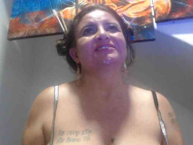 DeboraCienfuegos25 webcam