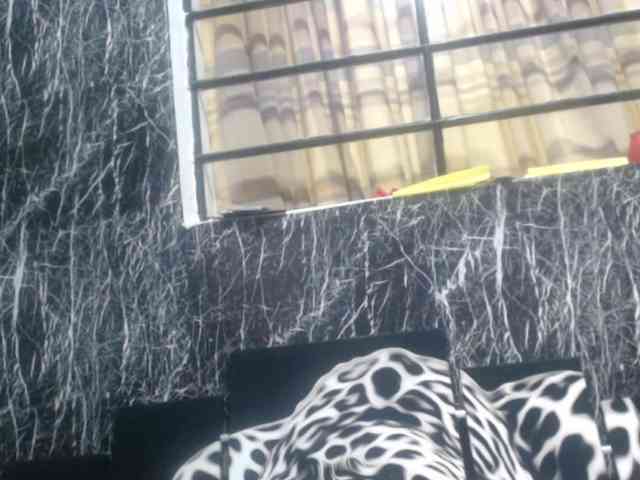 DeboraCienfuegos25 webcam