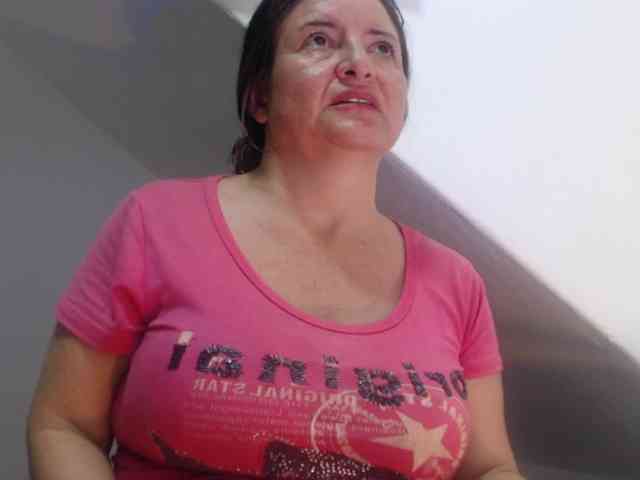 DeboraCienfuegos25 webcam