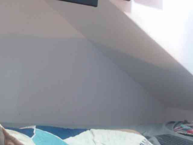 DeboraCienfuegos25 webcam