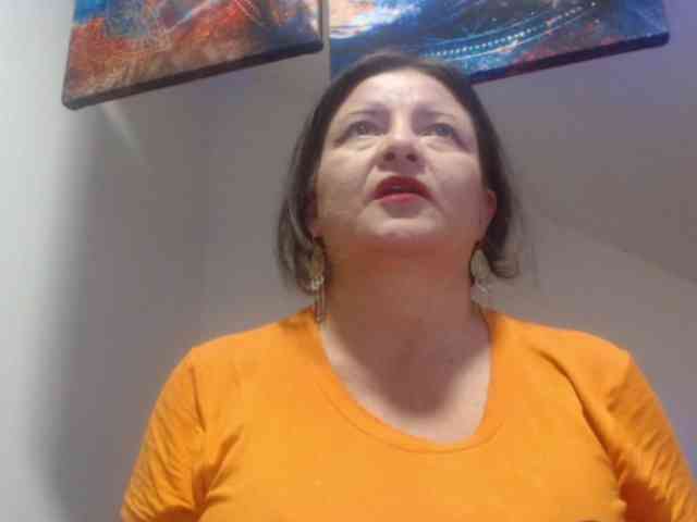 DeboraCienfuegos25 webcam