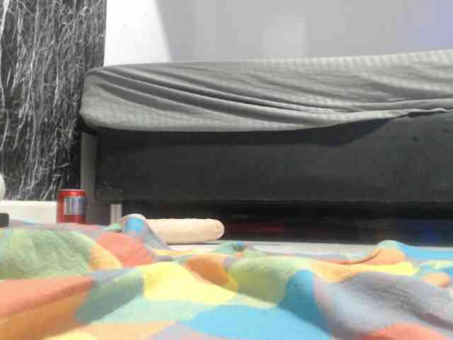 DeboraCienfuegos25 webcam