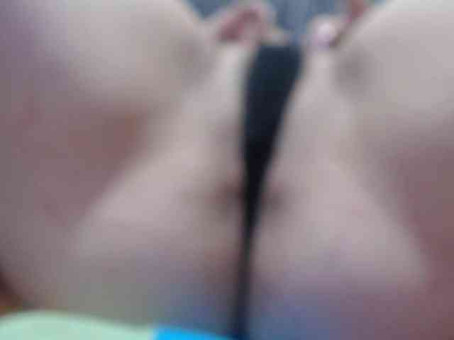 DeboraCienfuegos25 webcam