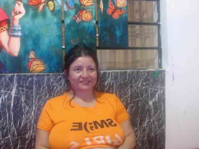 DeboraCienfuegos25 webcam