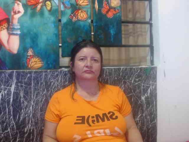 DeboraCienfuegos25 webcam