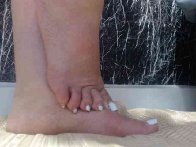 DeboraCienfuegos25 webcam