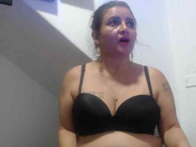 DeboraCienfuegos25 webcam