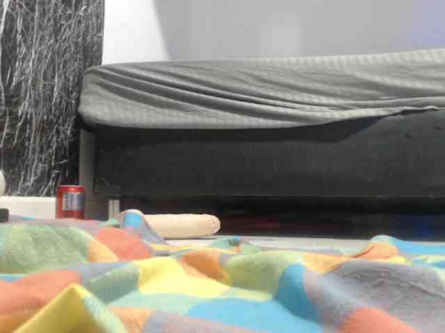 DeboraCienfuegos25 webcam